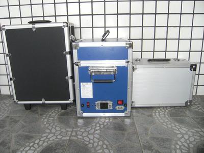 多功能便携生物实验箱